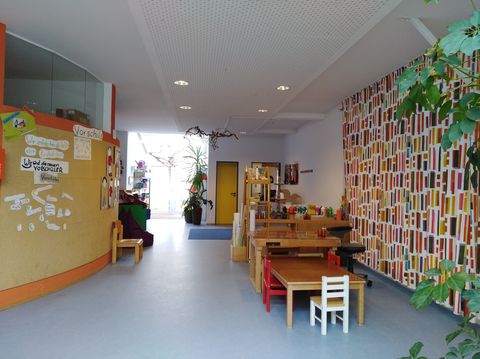 Flur Vorschulbereich Kindergarten Binningen